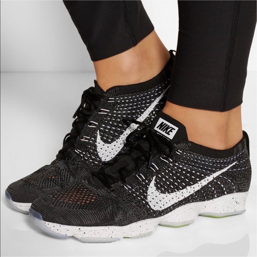 Black Nike Flyknit Zooms